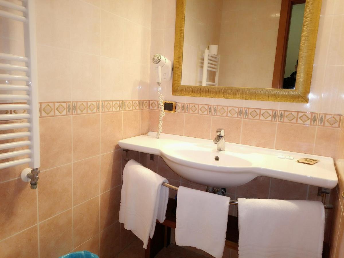 Hotel Positano Roma Ngoại thất bức ảnh