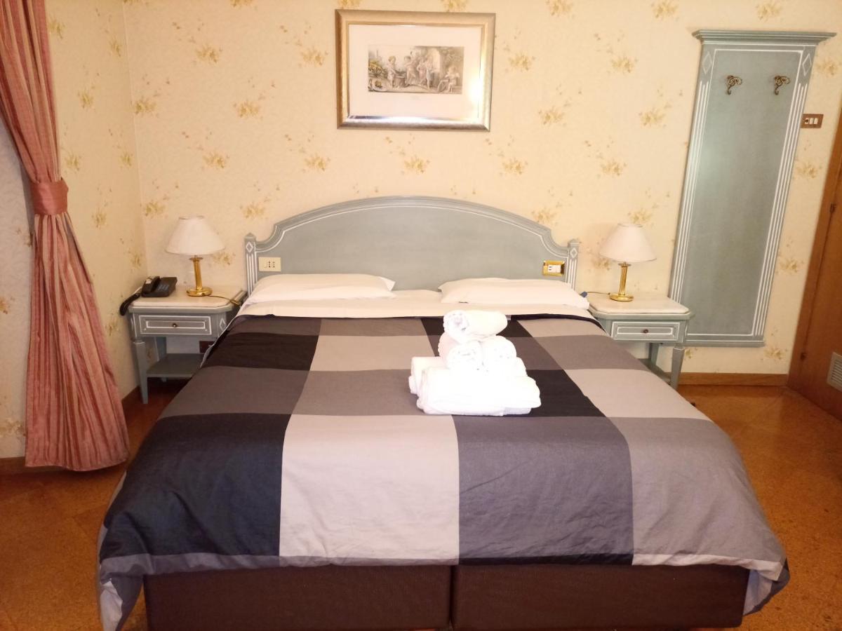 Hotel Positano Roma Ngoại thất bức ảnh
